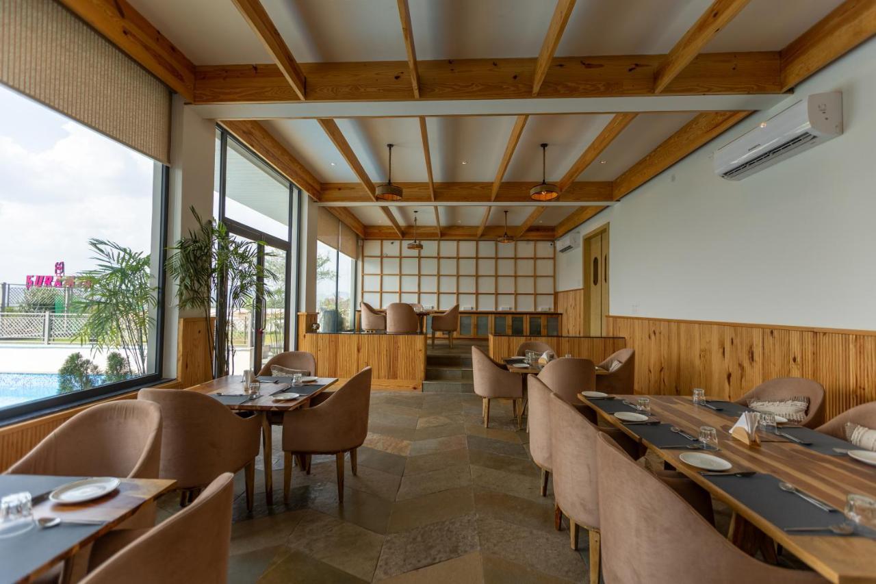 Suramya-A Luxury Boutique Hotel Udaipur Esterno foto