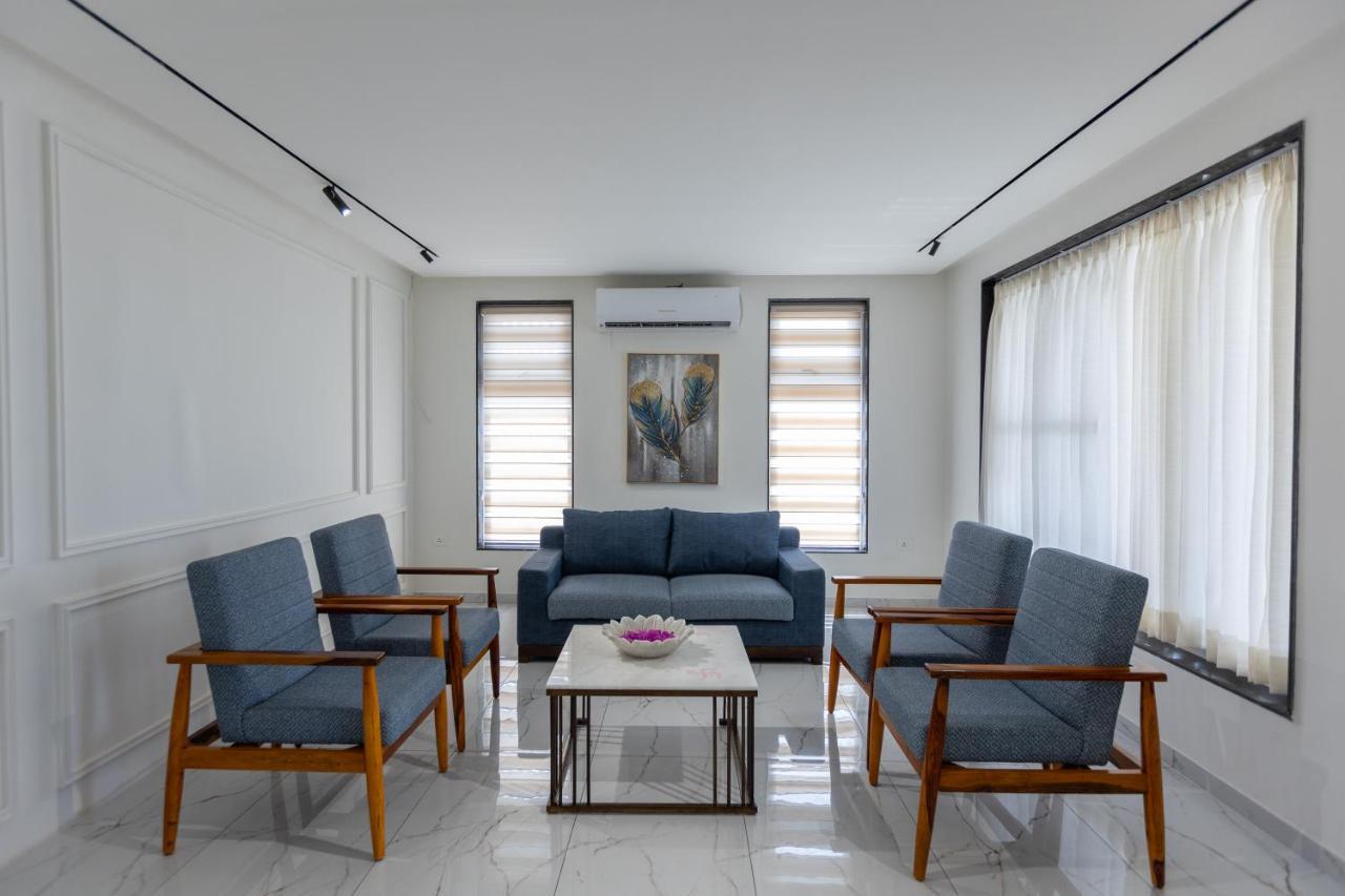 Suramya-A Luxury Boutique Hotel Udaipur Esterno foto