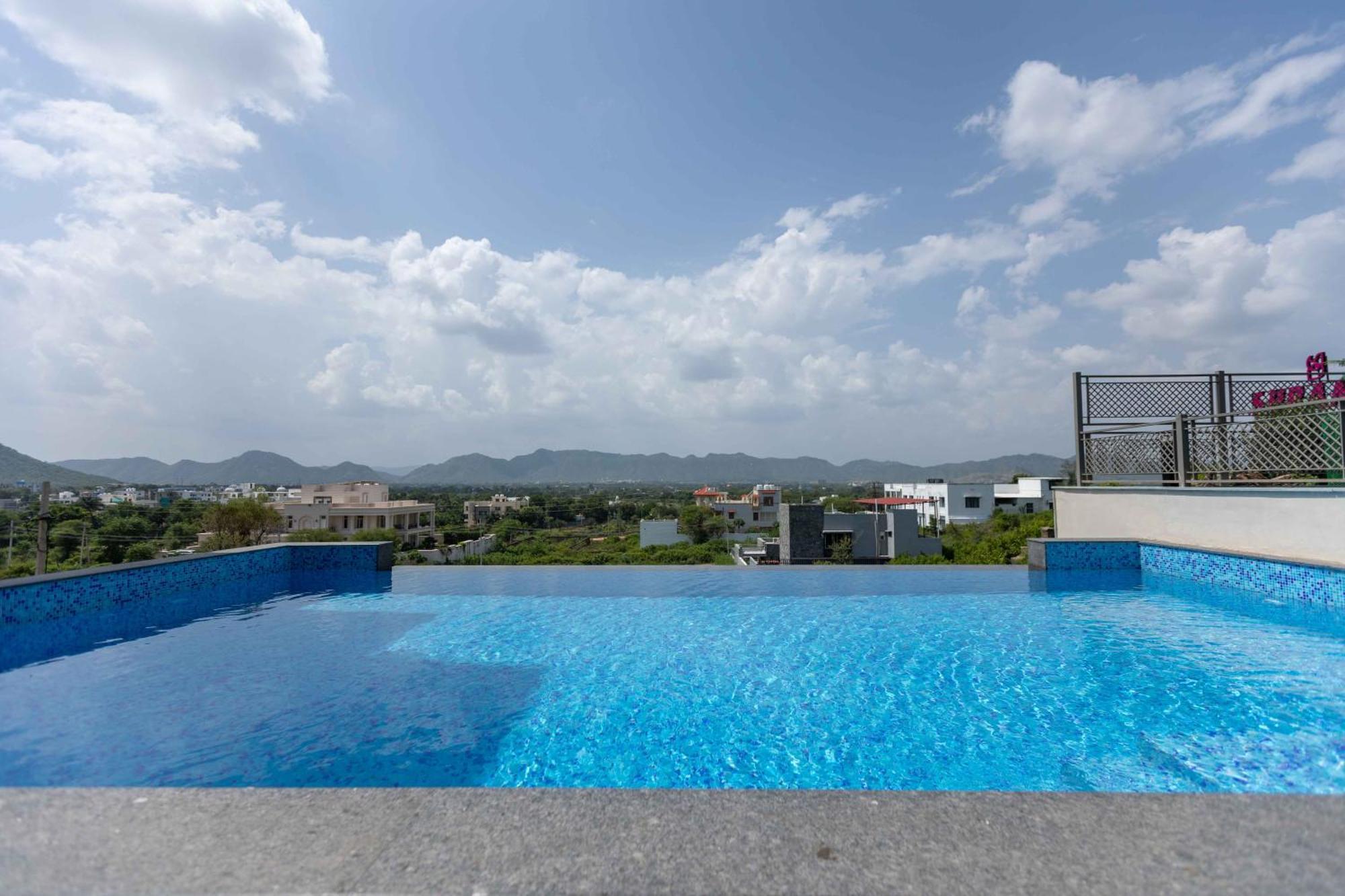 Suramya-A Luxury Boutique Hotel Udaipur Esterno foto